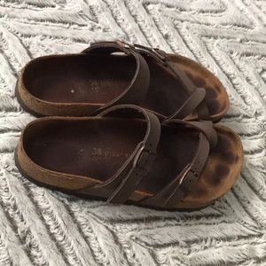 Mayari Birkenstock’s